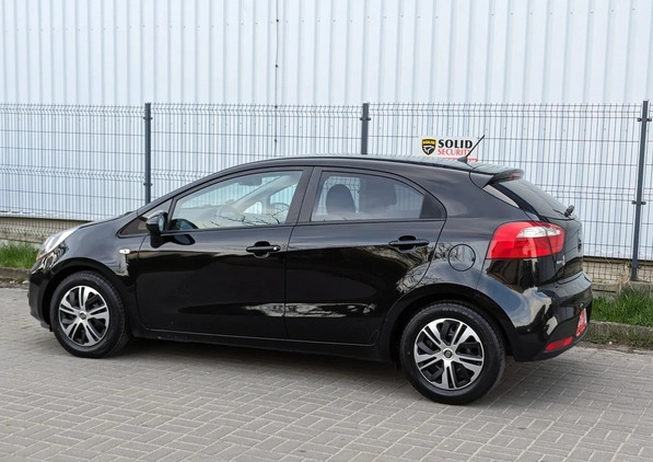 Kia Rio cena 36898 przebieg: 66000, rok produkcji 2015 z Zawiercie małe 232